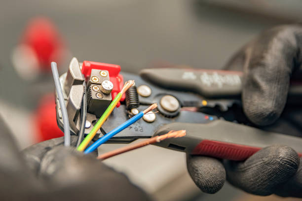 Best Industrial Electrical Services  in Destin, FL